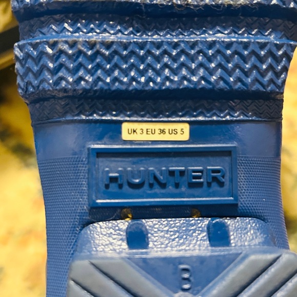 Hunter rain boots - Picture 3 of 5